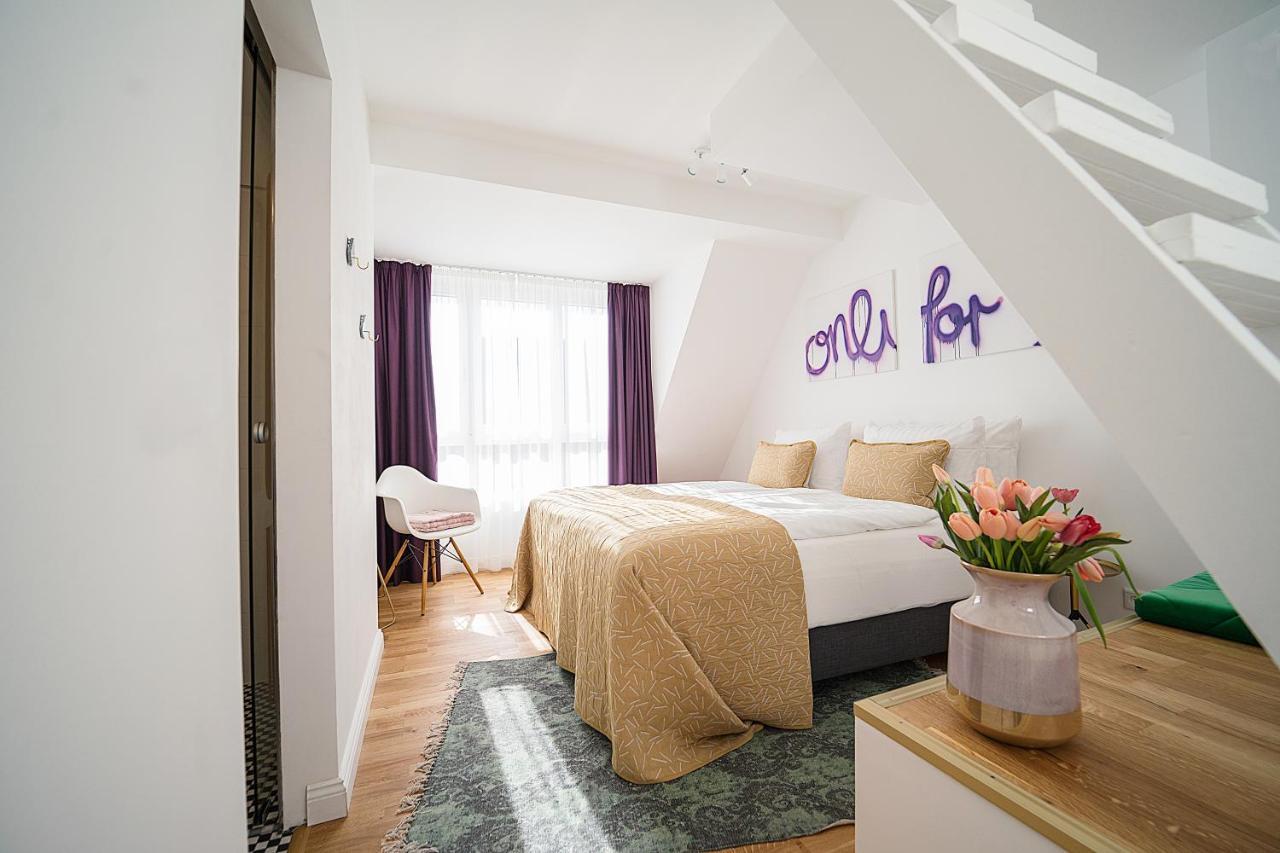 Victoria Hotel Дюселдорф Екстериор снимка