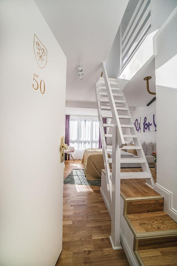 Victoria Hotel Дюселдорф Екстериор снимка